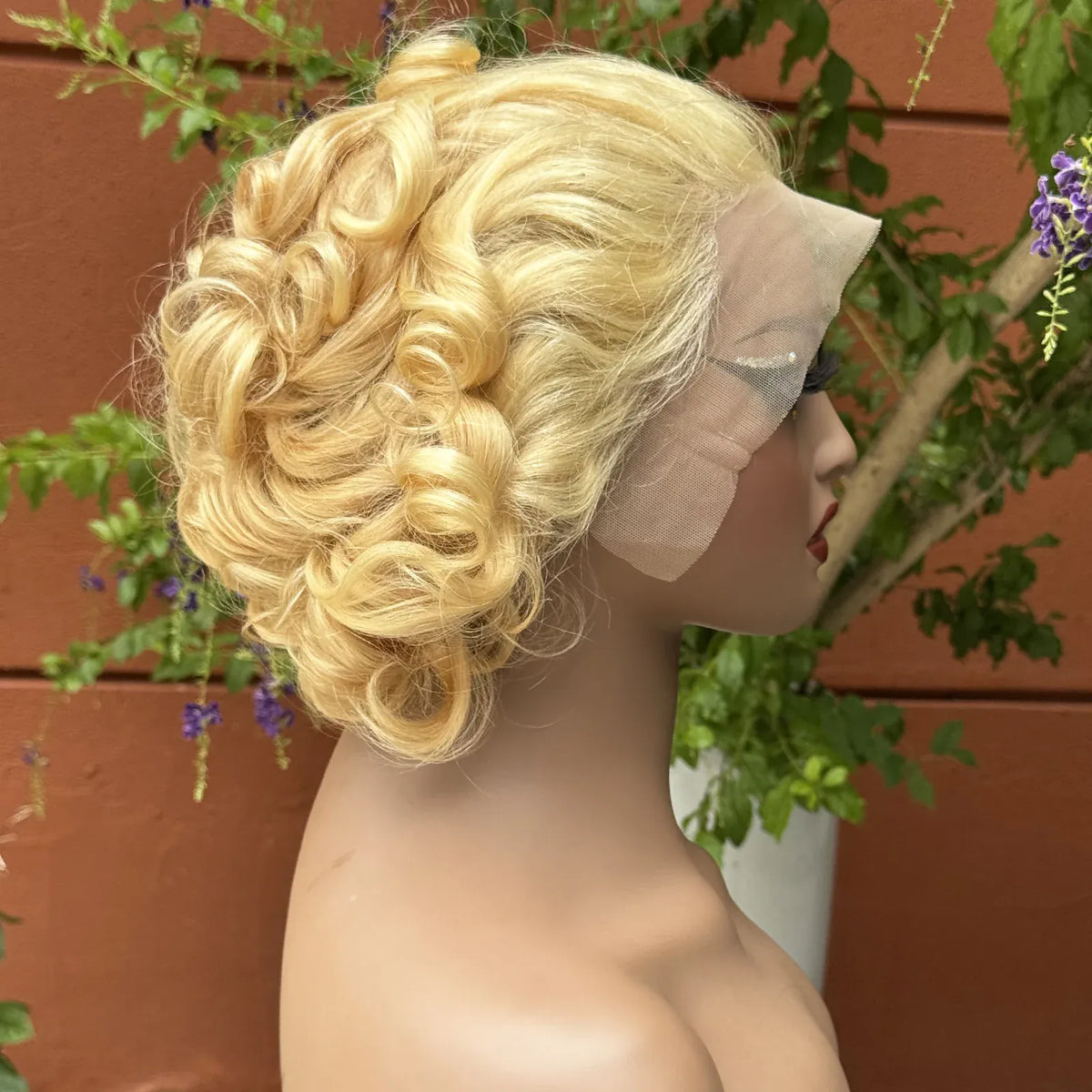 13x4 Transparent Lace Frontal Wig 250% Density Short Bob Loose Wave Human Hair Wigs Bouncy Curly Hair Wigs for Black Women