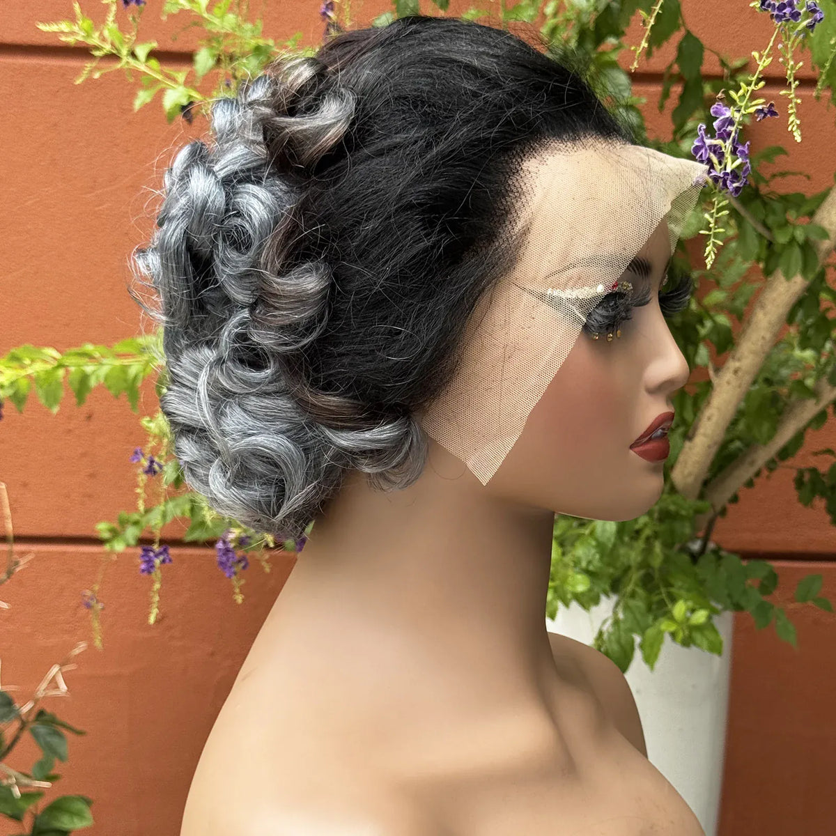 13x4 Transparent Lace Frontal Wig 250% Density Short Bob Loose Wave Human Hair Wigs Bouncy Curly Hair Wigs for Black Women