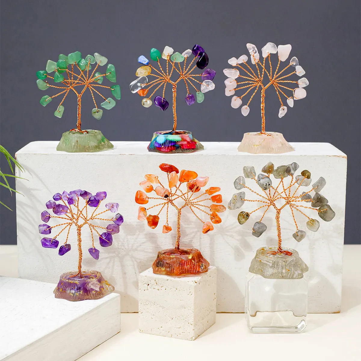 1PC 7 Chakra Healing Natural Stones Resin Healing Mini Crystal Tree Home Office Desk Living Room Feng Shui Decora for Good Luck