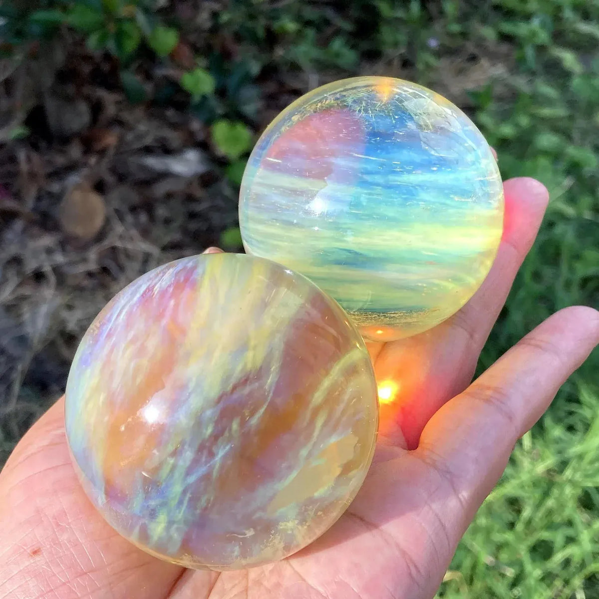 1pc Yellow Smelting Stone Sphere, Hand-Carved Crystal Ball, Home Decor