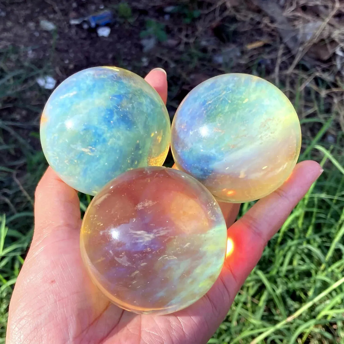 1pc Yellow Smelting Stone Sphere, Hand-Carved Crystal Ball, Home Decor