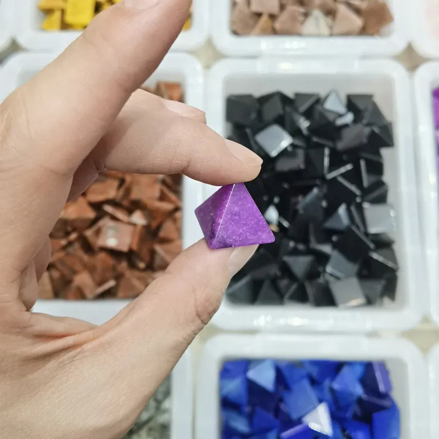 20mm Natural Agate Stone Gems Mineral Crystal Quartz Pyramid Chakra Reiki Energy Healing Point Tower Room Home Decoration Maison