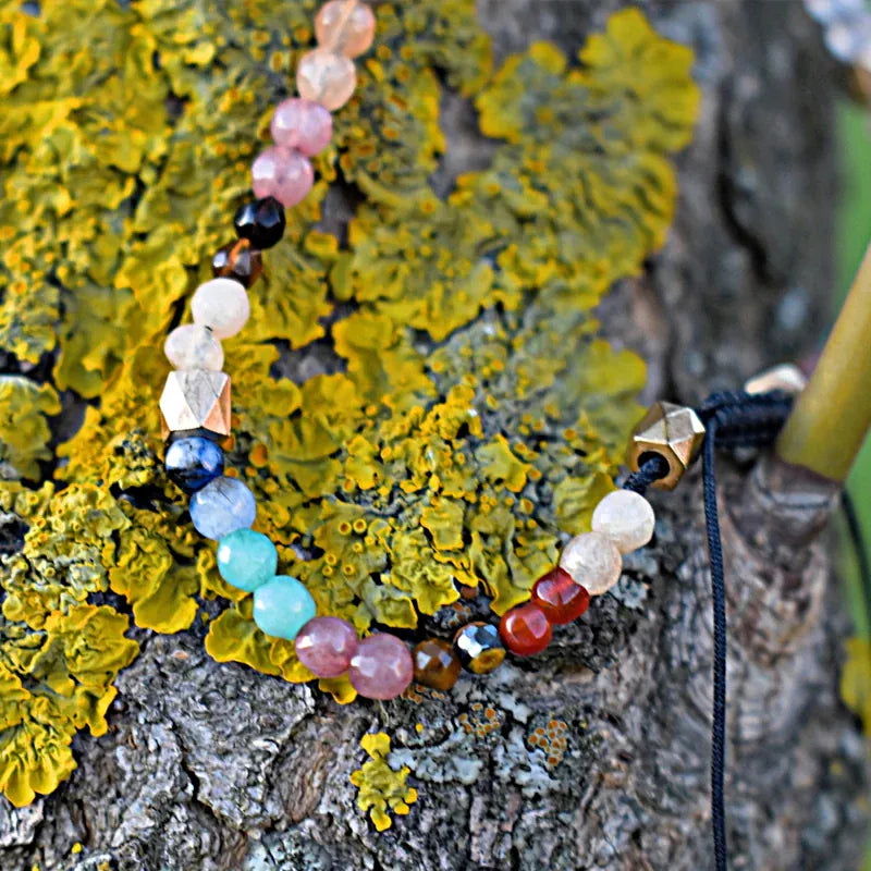 7 Chakras Rainbow Color Bracelet Natural Stone Charm Bracelet Ladies String Adjustable Beaded Healing Crystal Bracelet Jewelry
