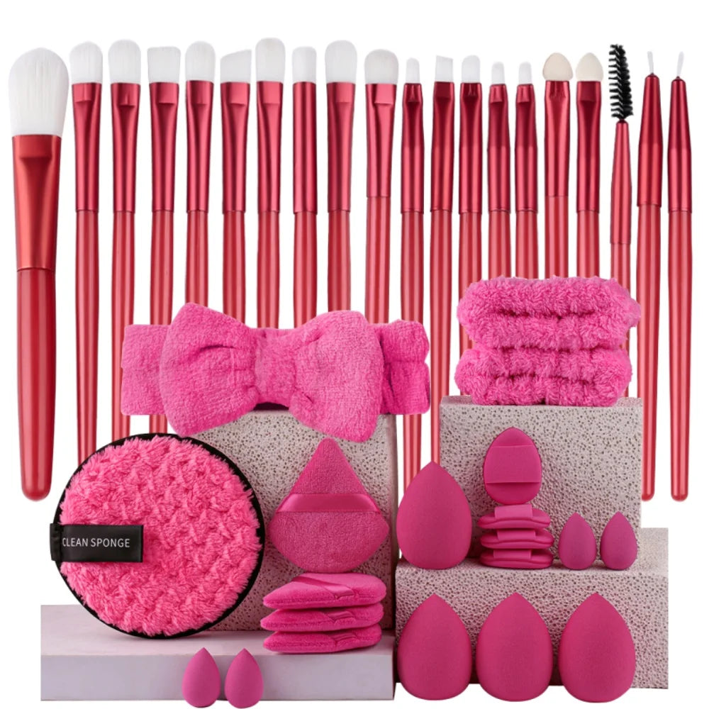 HSF Marketplace premium synthetic makeup brushes set with kabuki, foundation, concealer, powder, blush, and eye brushes