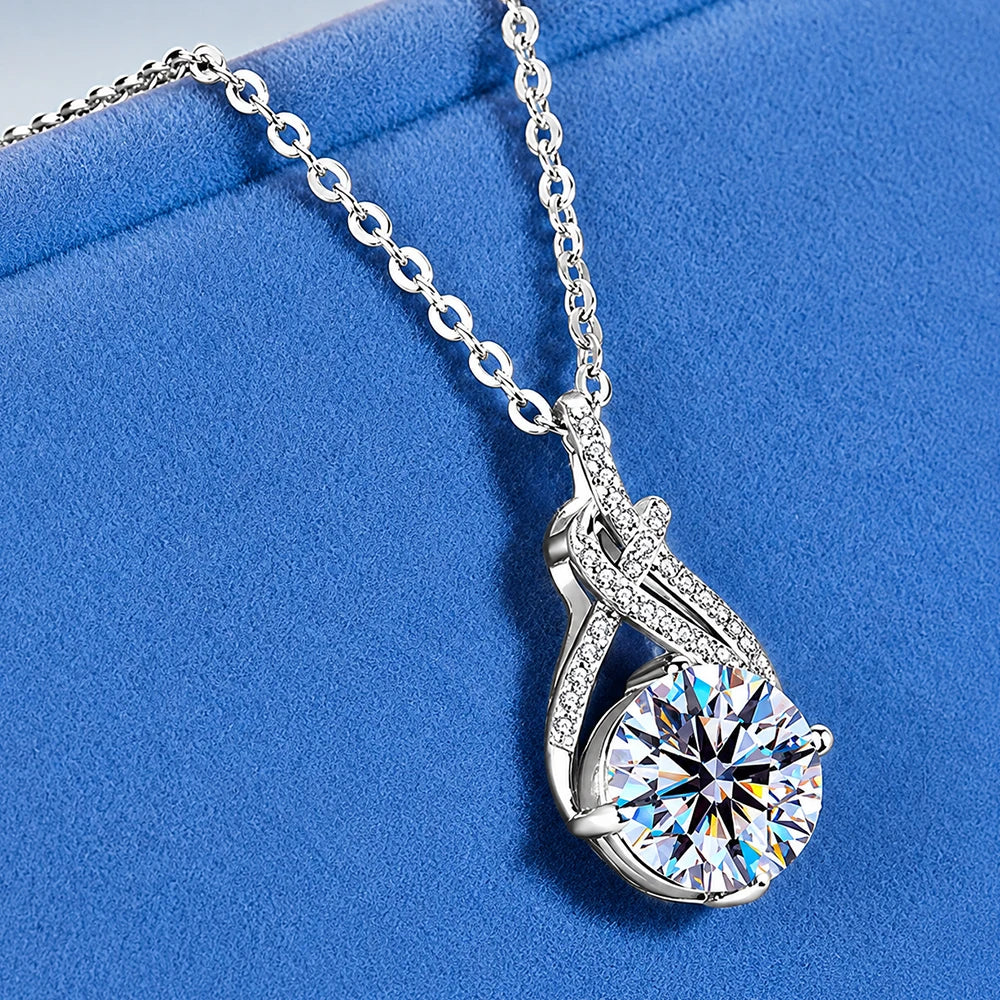 Brilliant 2-3ct Moissanite necklace with sterling silver and 14k gold plating, jewelry accessory for women with elegant pendant design