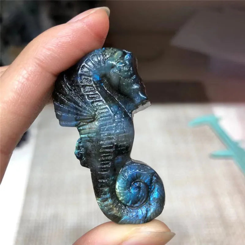 Natural Quartz Carvings Labradorite Owl Cicada Animal Crystals Healing Stones For Spiritual Decor