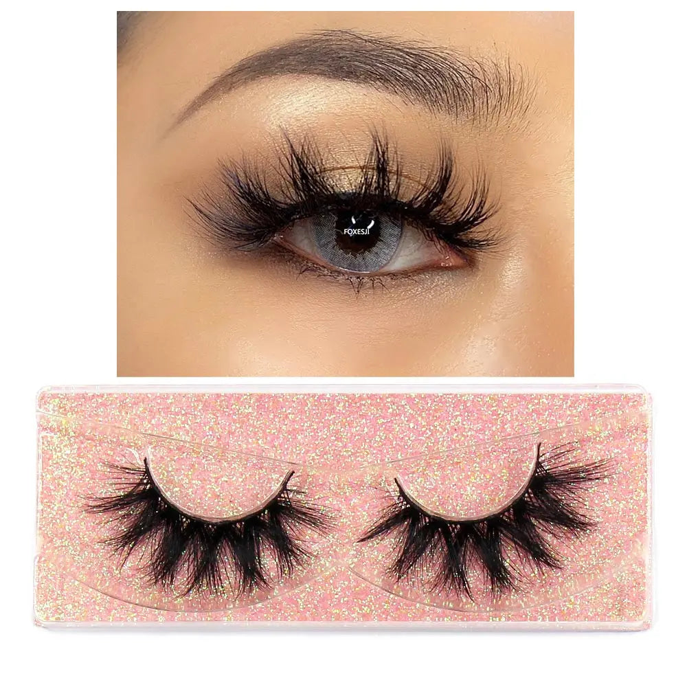 3D mink false eyelashes with fluffy, natural-looking volume by HSF Marketplace