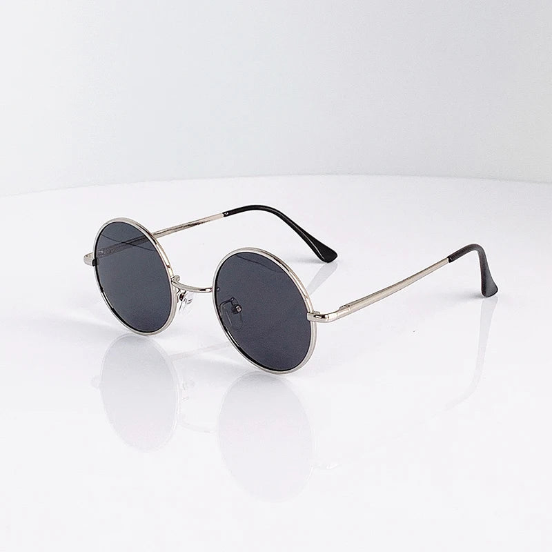 Retro vintage round polarized sunglasses with black lenses, alloy metal frame, perfect for men and women, UV400 protection.