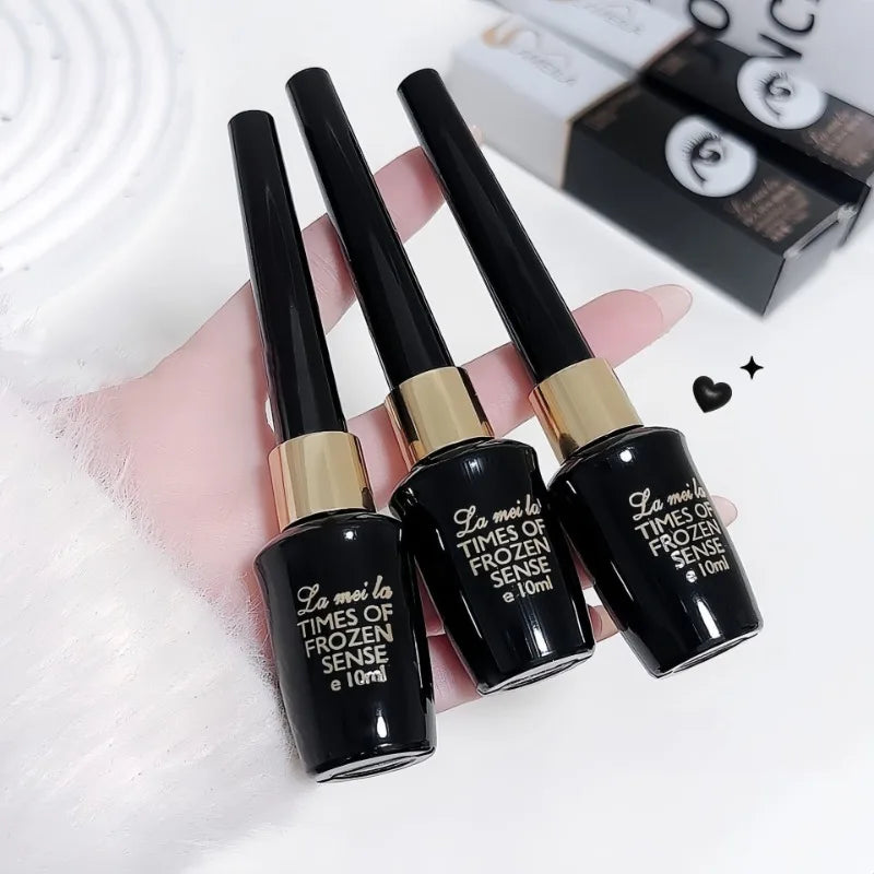 Black gel eyeliner pen by HSF Marketplace featuring a waterproof, ultra-fine tip for precise, quick-drying makeup application