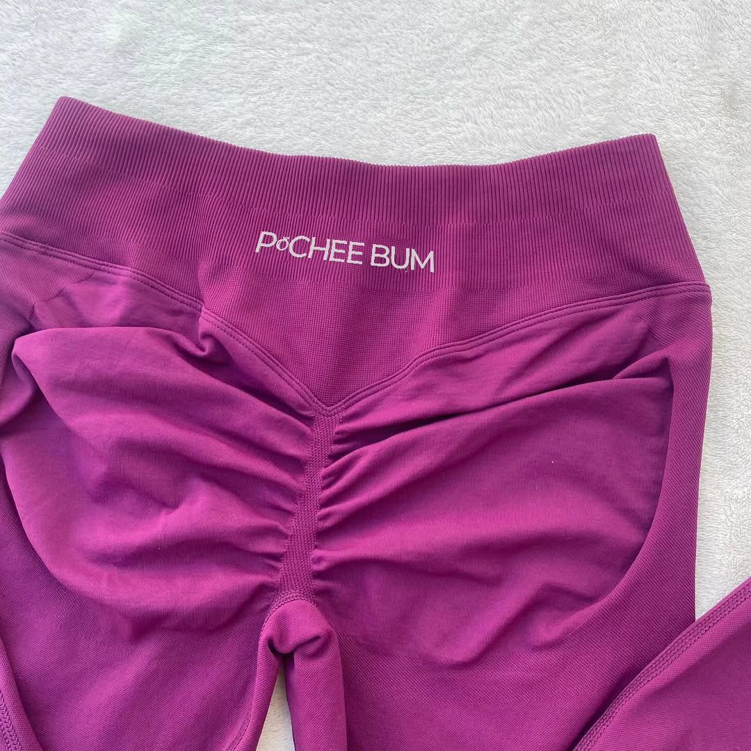 Women’s seamless bum shaping leggings with scrunch butt and ribbed waistband for yoga and fitness workouts