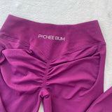 Women’s seamless bum shaping leggings with scrunch butt and ribbed waistband for yoga and fitness workouts