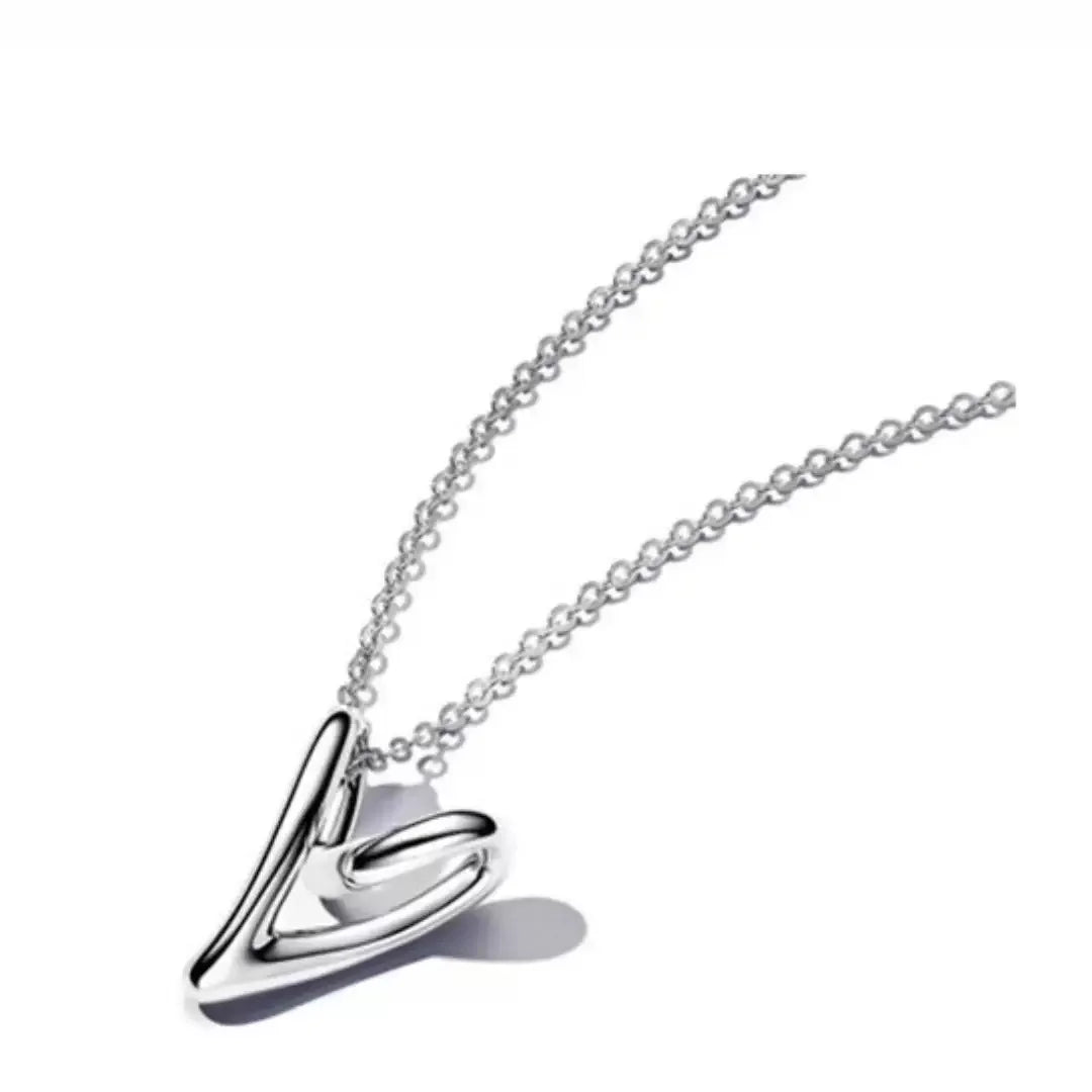 Silver heart pendant necklace with zircon circle charm, S925 silver jewelry for women, perfect for DIY charms and jewelry gifts.