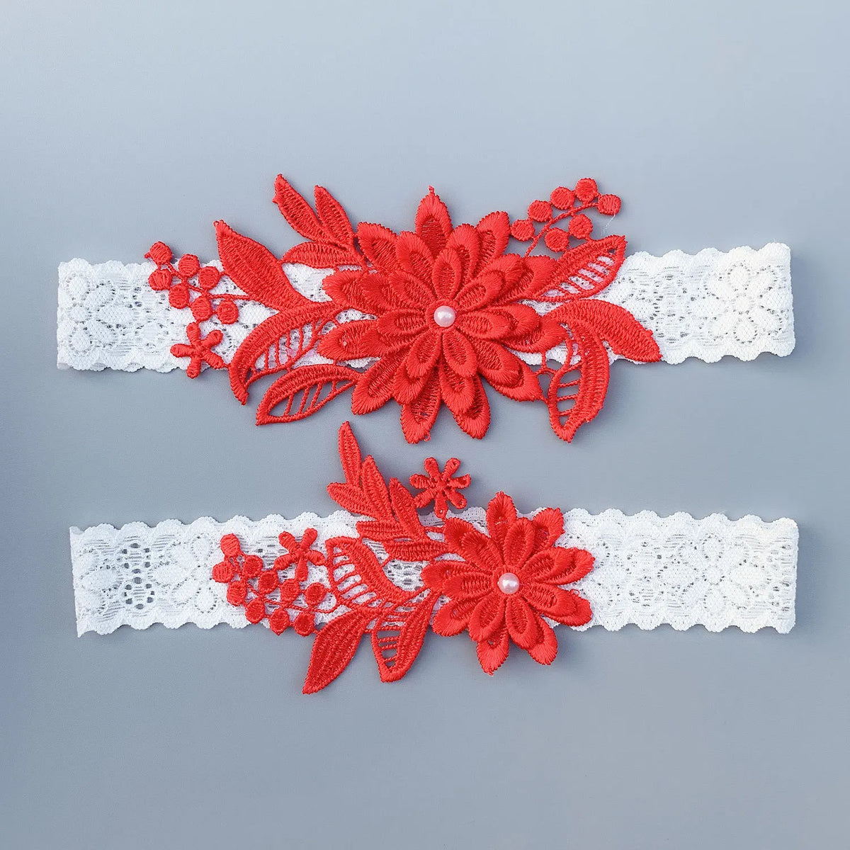 Women’s lace bridal garter belt with pearl embroidery, two-piece thigh bands for wedding cosplay costumes