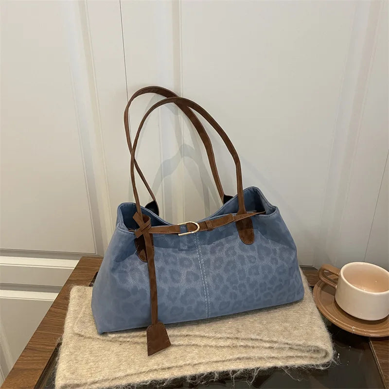 Leopard PU leather shoulder bag for women, trendy tote handbag with structured design