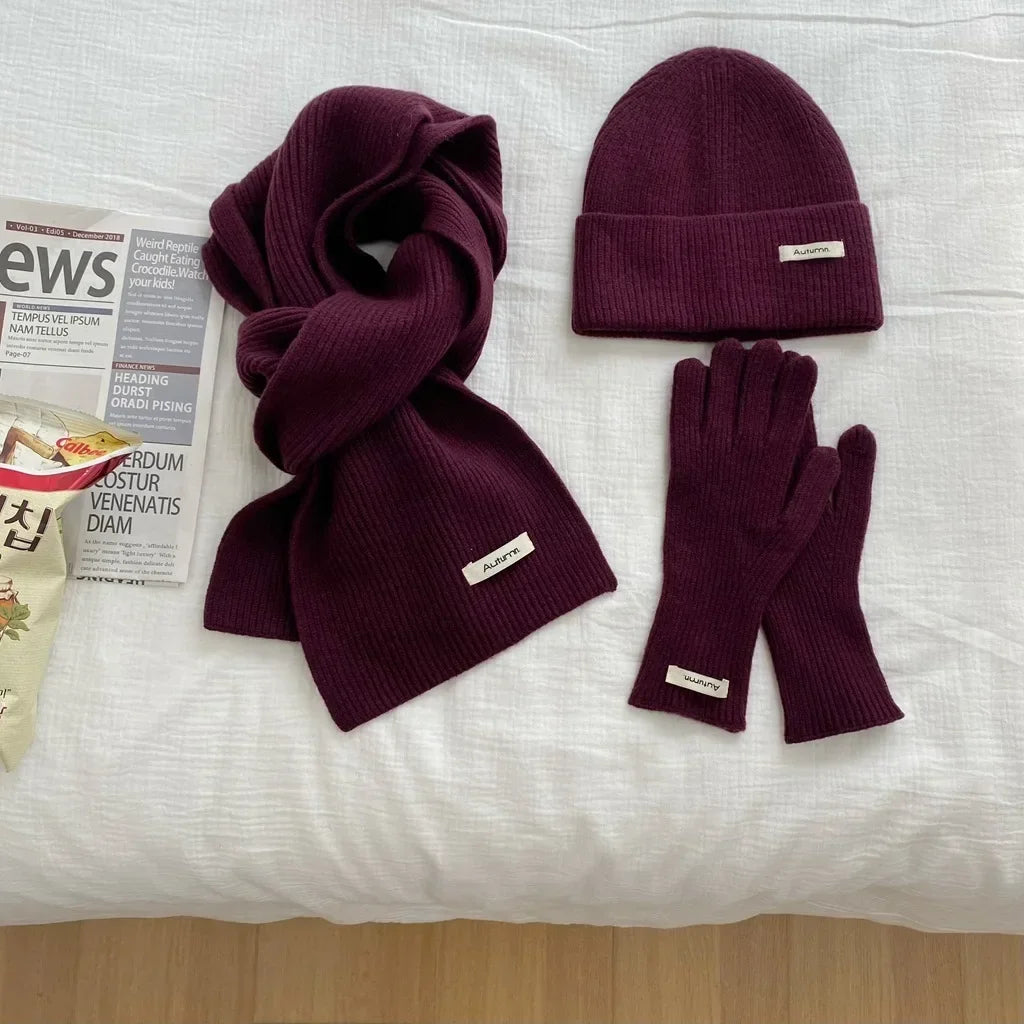 HSF Marketplace women's knitted hat, scarf and glove set in warm autumn winter design