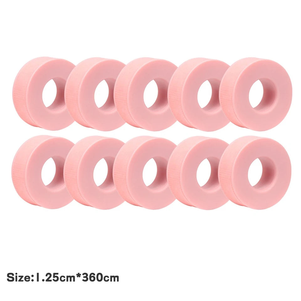 Close-up of breathable silicone gel eyelash tape sticker for eyelash extensions, showing its microporous, sensitive, and resistant features.