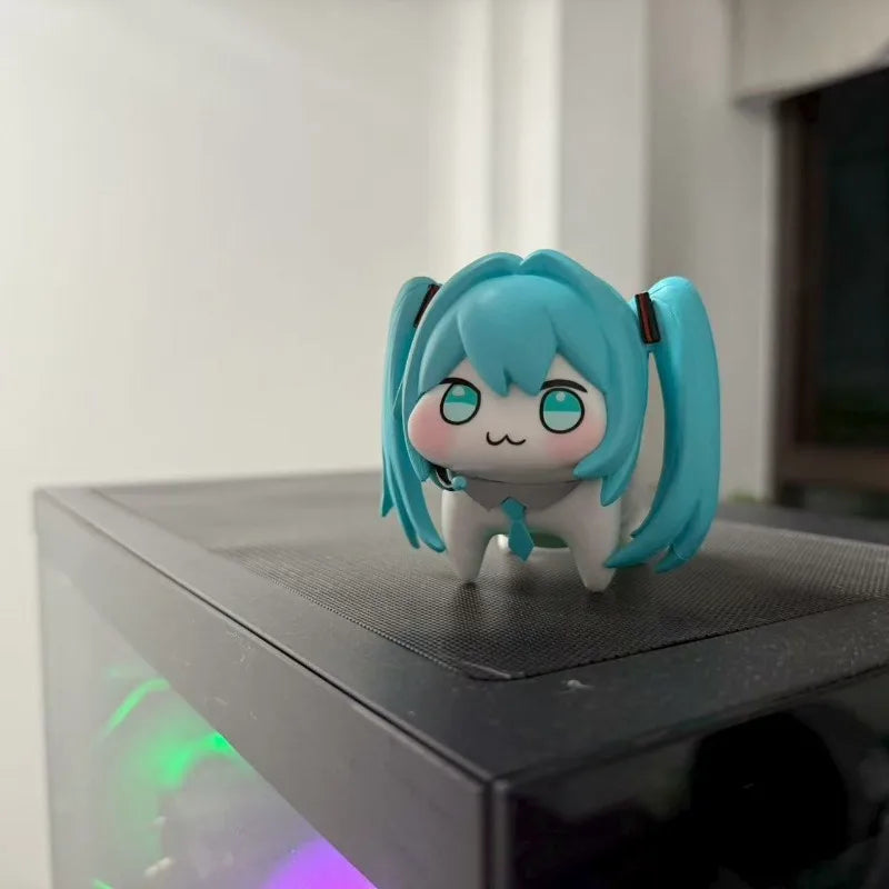 Doro Hatsune Miku Q Version PVC anime action figure, kawaii cartoon desktop decoration toy doll