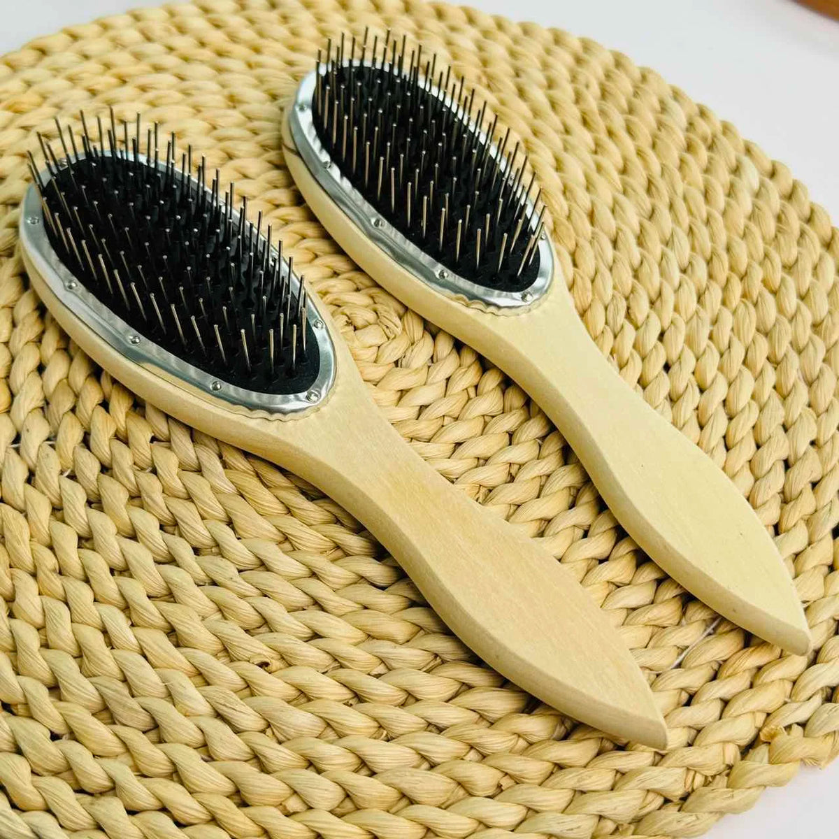 Professional Brush For Wig Anti Static Steel Comb for Tangle Hair Extensions Training