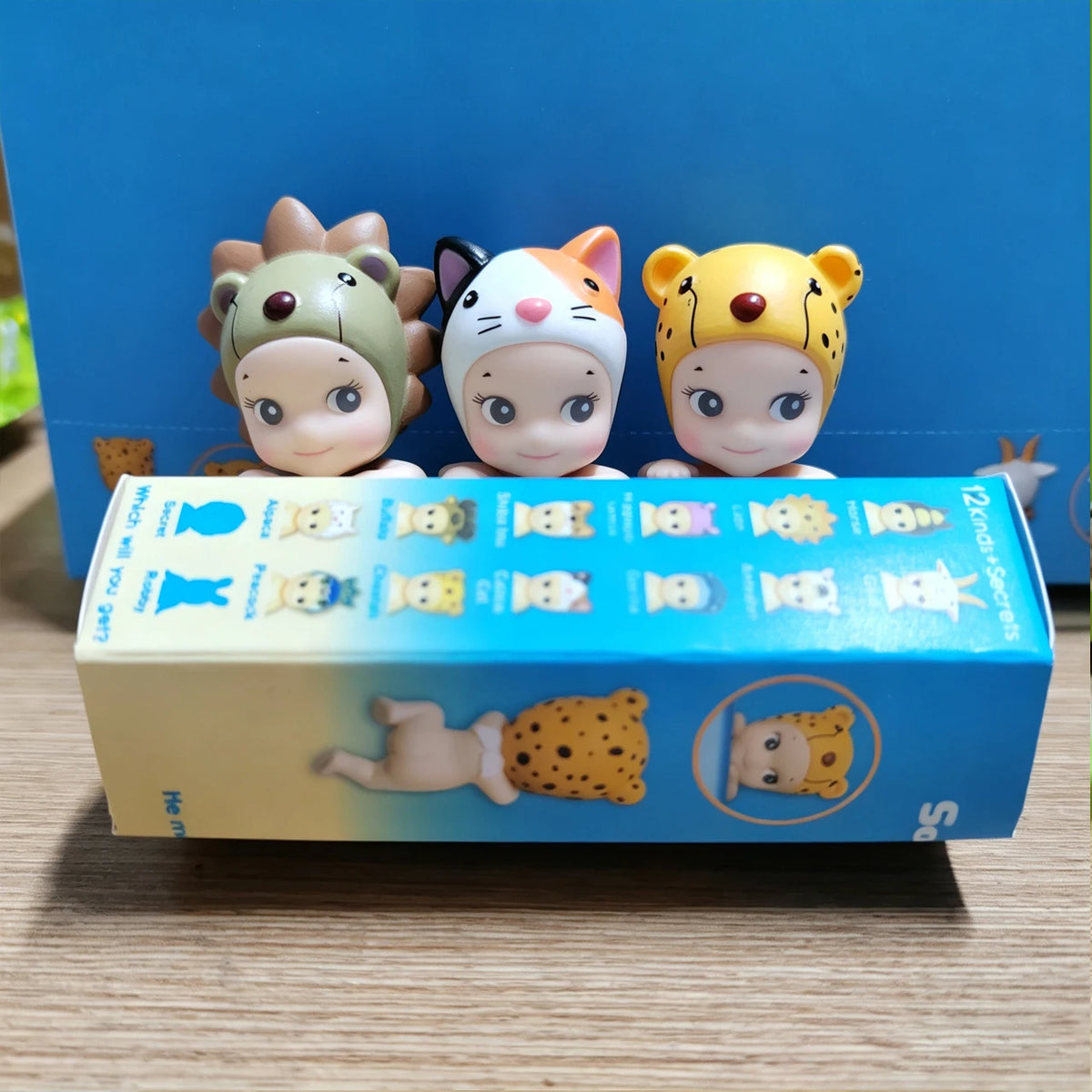Cute animal series anime figure blind box, 8cm collectible car ornament and phone decoration figure