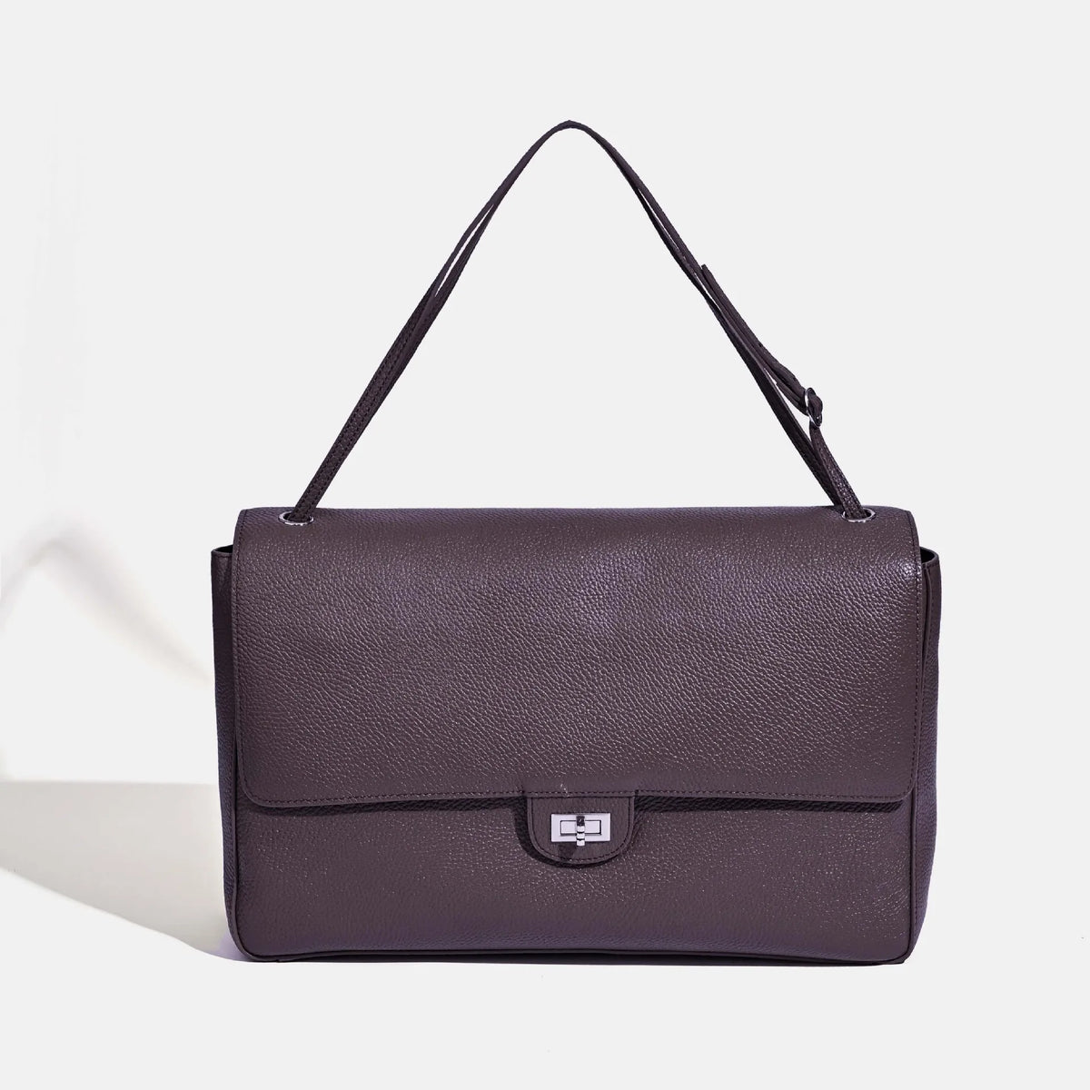 Luxury genuine leather shoulder bag for women, winter fashion handbag in a structured design