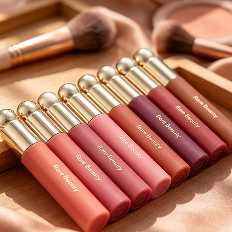 HSF Marketplace matte lipstick with moisturizing, non-stick formula and natural makeup finish, displayed with a powder blusher.