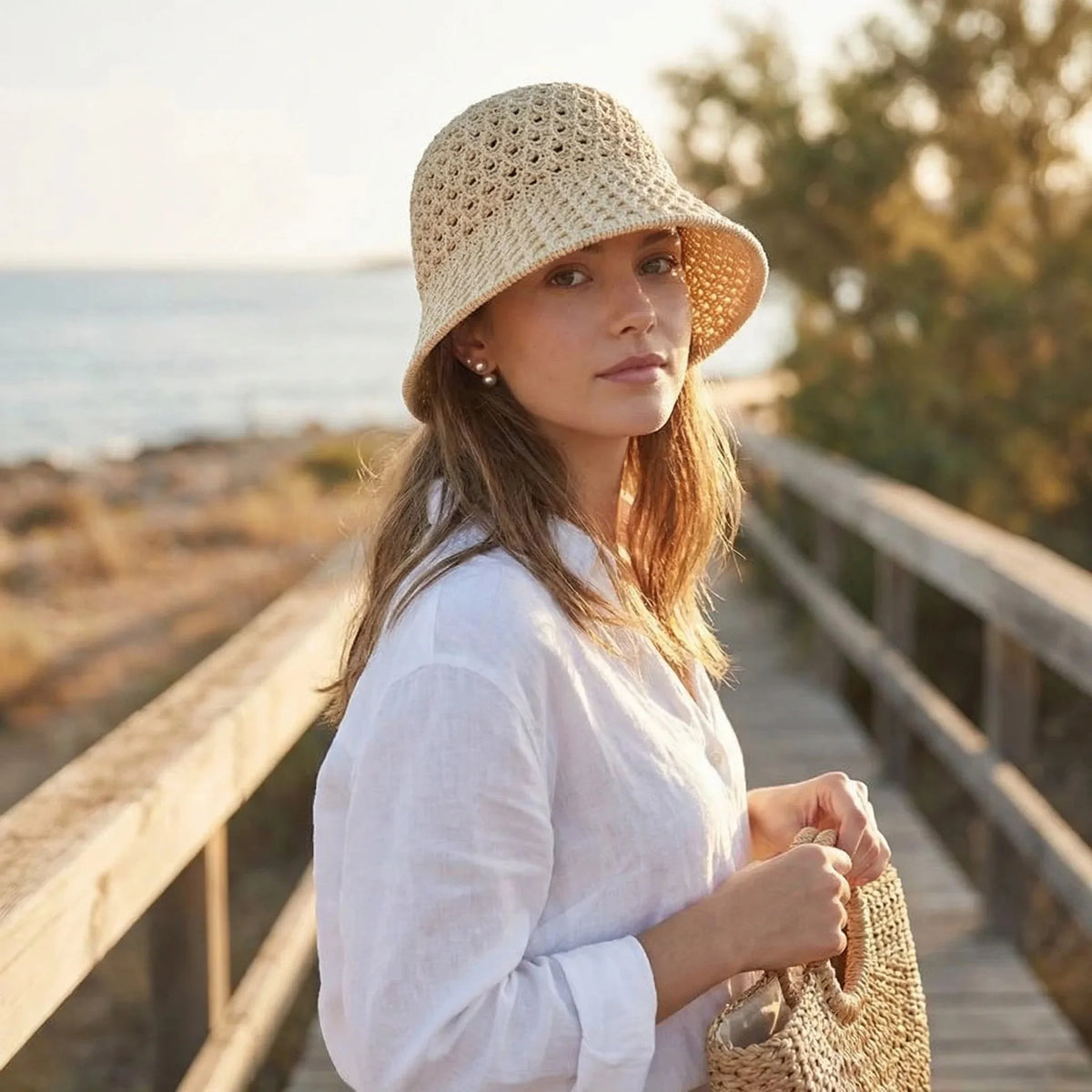 Women's Korean straw visor hat, summer fisherman bucket hat with a casual woven design
