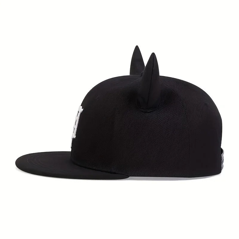 Unisex P letter embroidery baseball hat, adjustable casual trucker cap with curved brim and breathable mesh panels