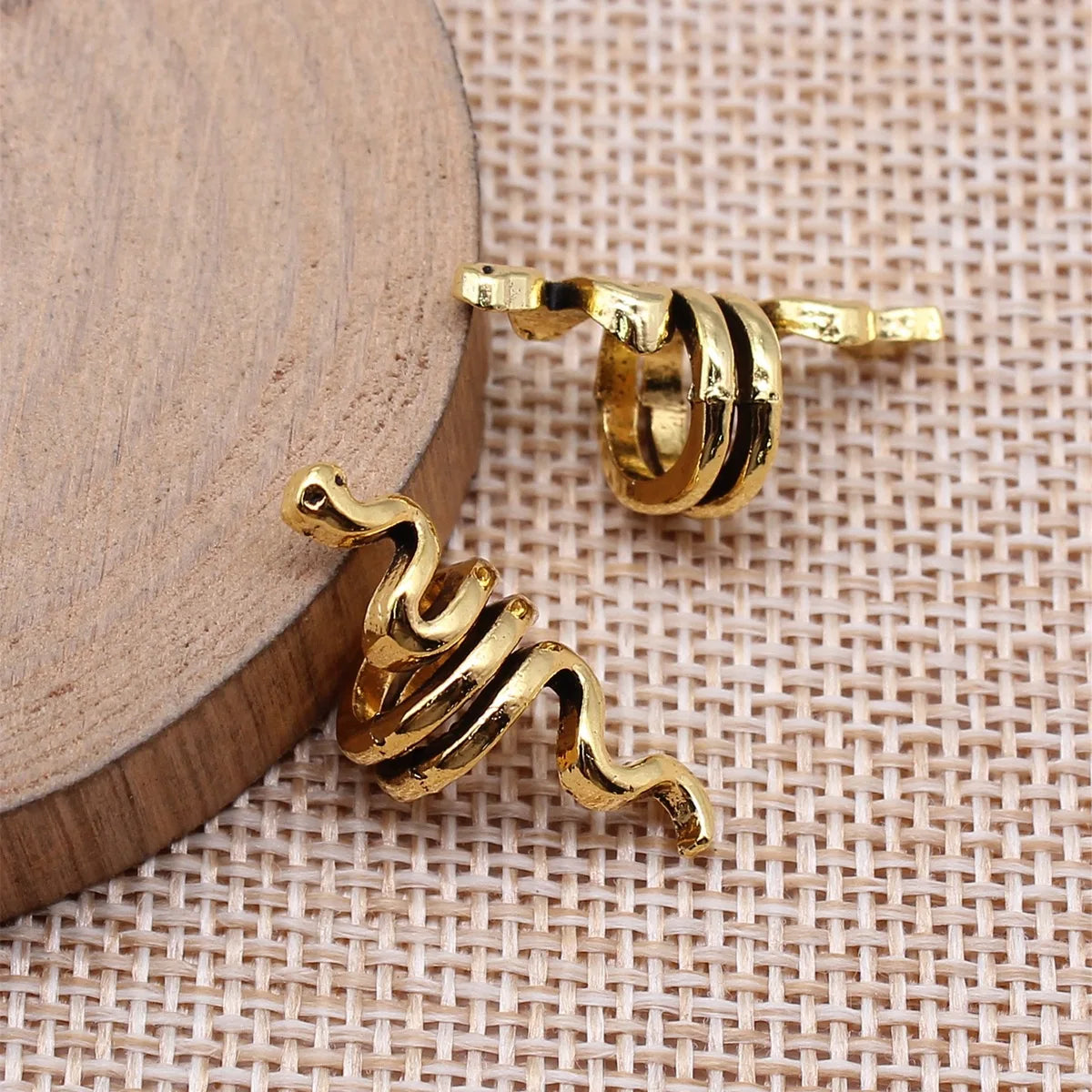 WYSIWYG 10pcs 10x10x25mm 2 Colors Snake Hair Braid Bead Accessories Pendant For DIY Jewelry Making Handmade Jewelry Findings