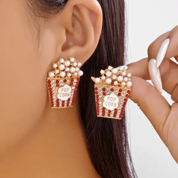 Creative Christmas Grandpa and Grandma Zircon Stud Earrings For Women White Pearl Crystal Snowman Elk Earring New Year Jewelry