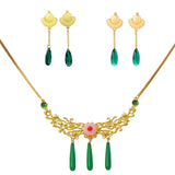 Anime The Apothecary Diaries Maomao cosplay jewelry set with necklace and earrings for women and girls, perfect for Halloween costumes