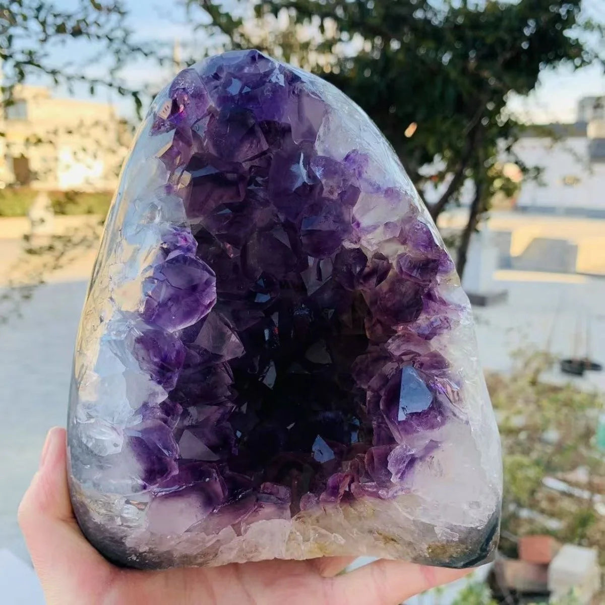 High Quality Natural Rough Amethyst Cluster Geode Crystal Figurine Spiritual Gift Fengshui Crystal