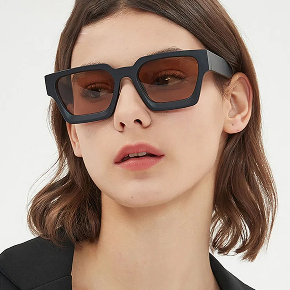 Luxury green square sunglasses for women and men, designer HSF Marketplace sunglasses with UV400 protection and retro style.