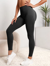 Women's seamless high-waist hip-lifting sports leggings for yoga, fitness, and gym workouts