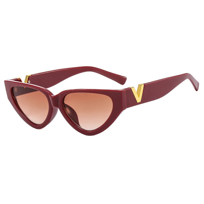Luxury vintage cat eye sunglasses for women by HSF Marketplace, fashionable UV400 designer eyewear with a classic cateye shape.