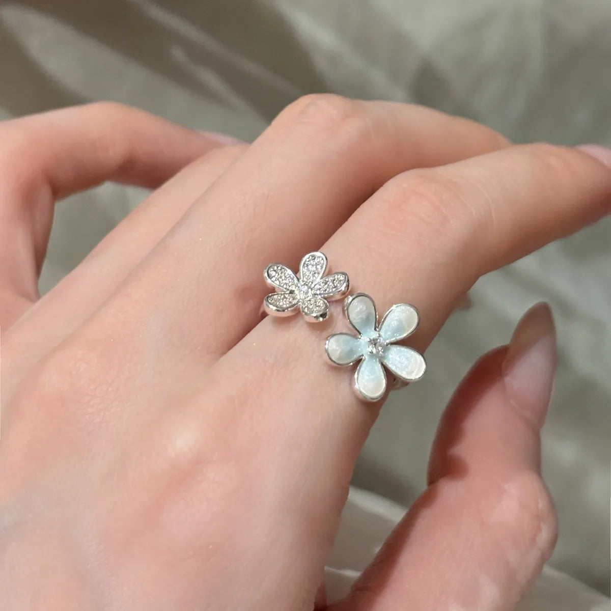 925 Sterling Silver Open Finger Ring Golden Enamel Donut Dazzling Geometric Punk For Women Jewelry Gift Dropship Wholesale