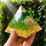 1pc Orgonite Pyramid Stone, Natural Crystal Gemstone, Pyramid Ornaments for Home Office, Desktop Decoration