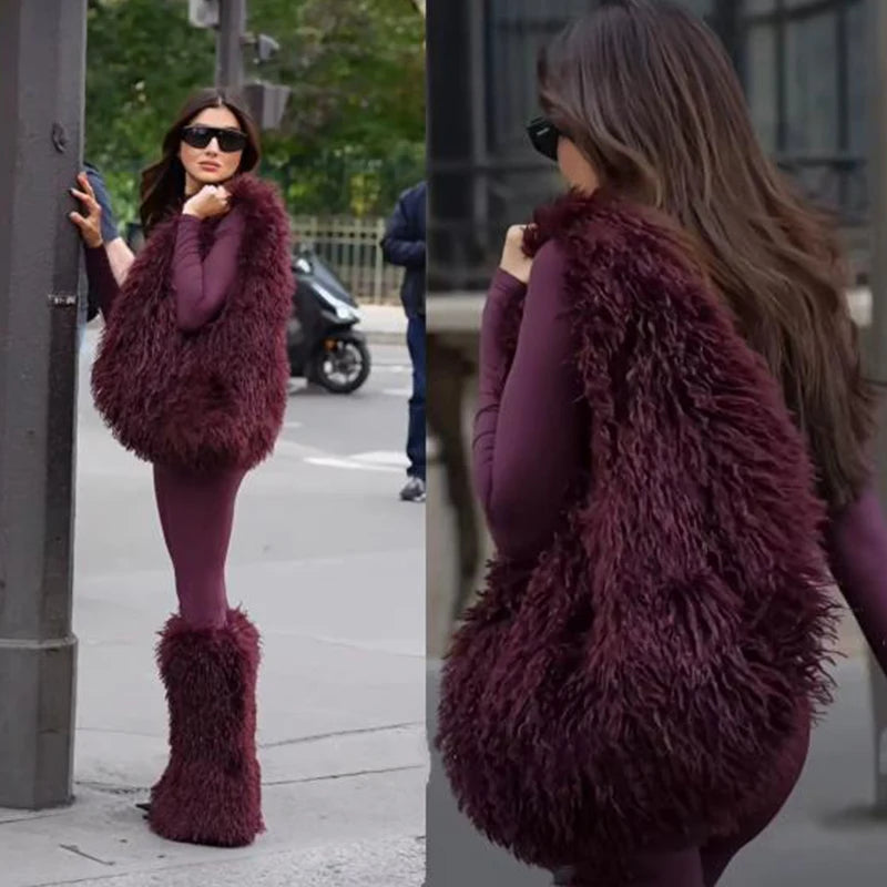 HSF Marketplace luxury faux fur tote bag for women, stylish winter hobo handbag in soft plush texture