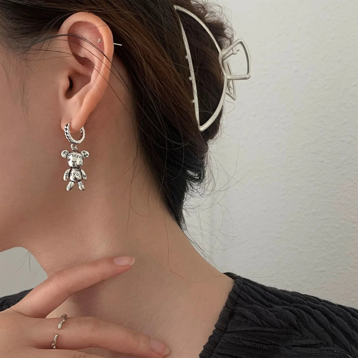 925 sterling silver vintage earrings for women, simple retro design jewelry for parties and everyday wear