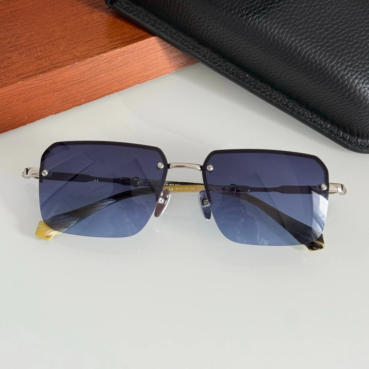 Fashion high-end women's frameless sunglasses by HSF Marketplace with titanium frames, perfect for holiday travel and beach sunshade.