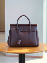 2026 HSF Marketplace women's vintage flap leather messenger handbag with soft leather shoulder strap, ideal for office and commute.