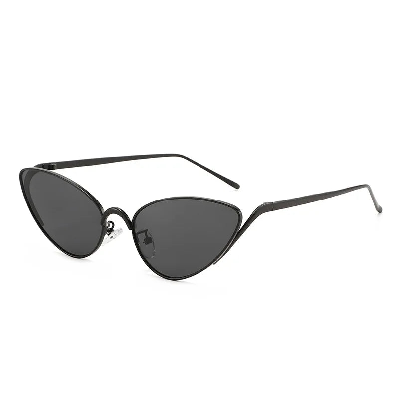 Alloy triangle cat eye sunglasses for women with gradient lenses, UV400 protection, vintage Y2K style, outdoor fashion driving shades