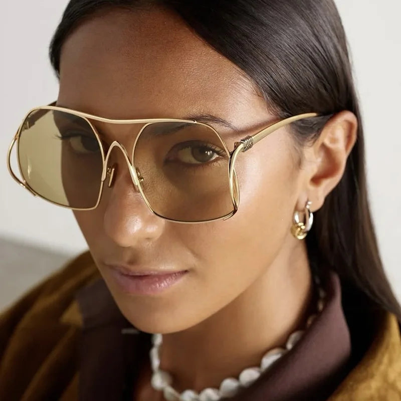 Y2K oversized bold sunglasses for women with metal frame, UV400 protection, vintage aesthetic, streetwear fashion trend