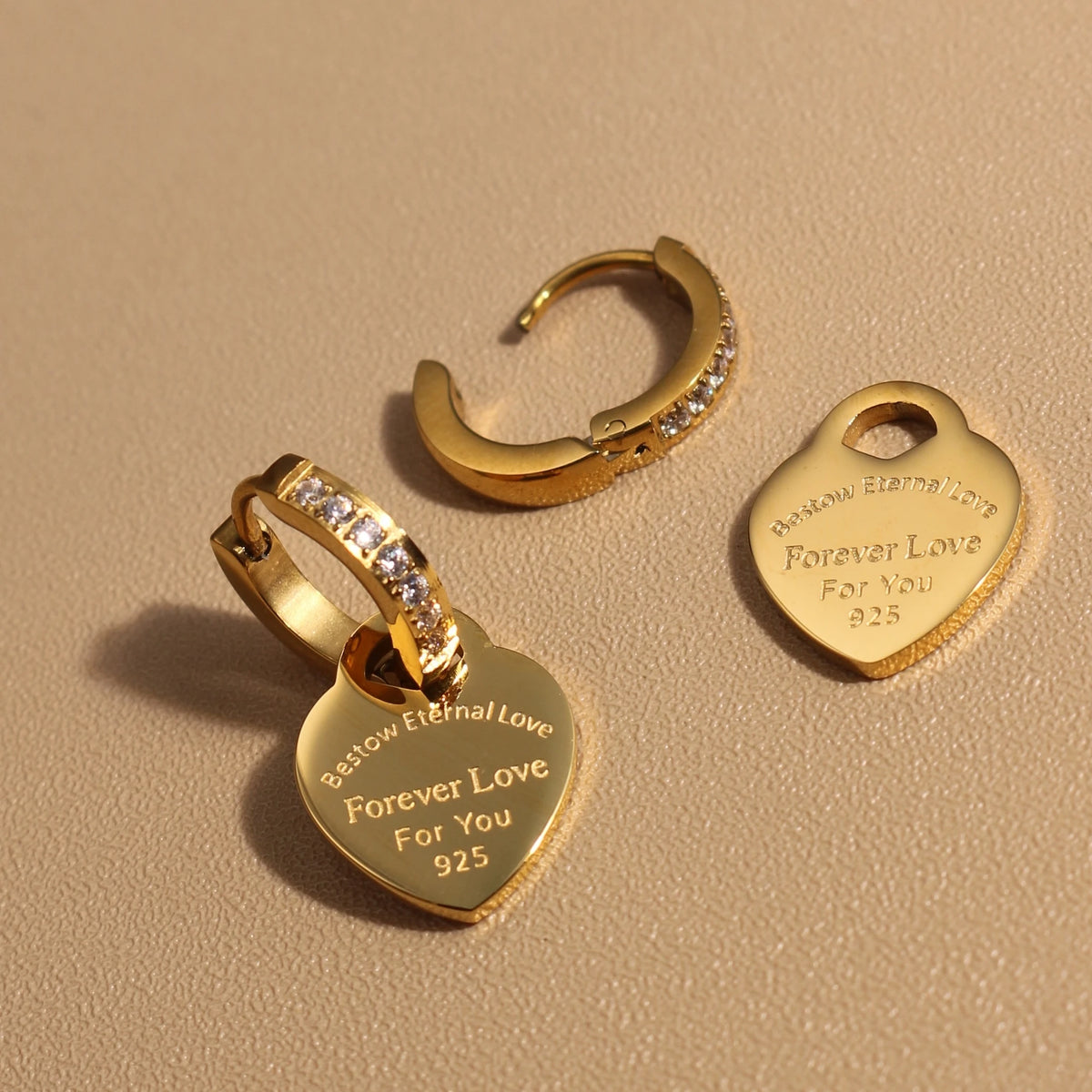 XE-221 heart pendant women’s zircon stainless steel earrings in gold color with charm jewelry design