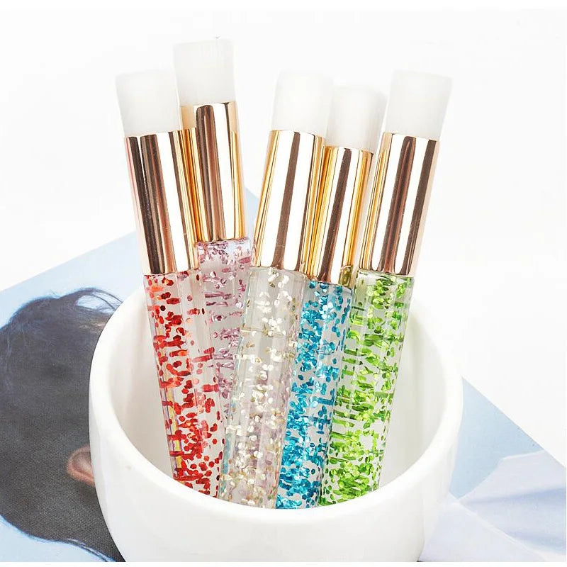 Set of 20 black eyelash cleaning brushes for false eyelash extension care, from HSF Marketplace, with lashes shampoo and makeup tools.