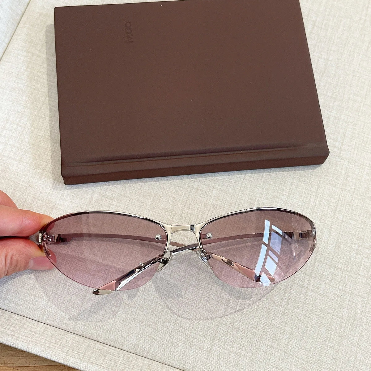 Harajuku women’s half-frame cat eye sunglasses with gradient lenses and metal frames