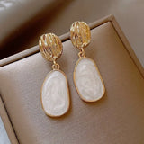 New White Enamel Oil Oval Dangle Earrings for Women Vintage Uneven Metal Drop Earrings Statement Irregular Geometry Jewelry
