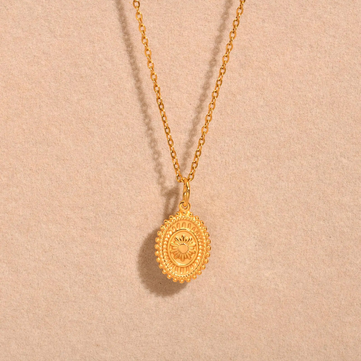 Stainless steel sunflower pendant necklace for women, 18K gold plated boho jewelry, waterproof, stackable fashion necklace.