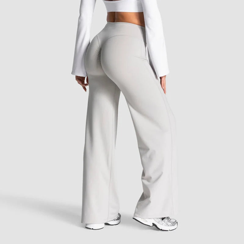 Women’s Charming Pro scrunch straight-leg leggings with sculpting butt lift and wide-leg design in black