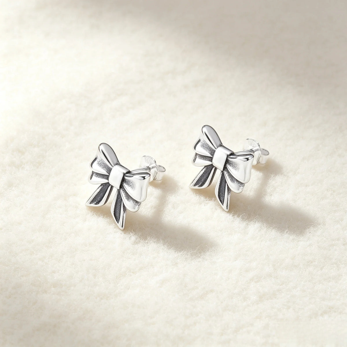 Vintage antique silver stud earrings with retro floral design for women, HSF Marketplace jewelry
