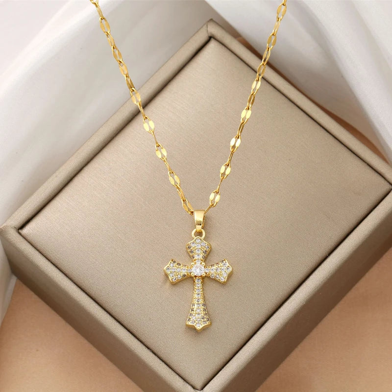 Elegant cross clavicle chain necklace from HSF Marketplace, featuring a simple retro pendant for fashion and holiday accessories.
